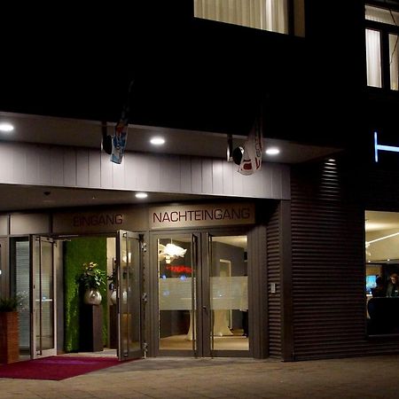 Centrale Hotel Und Restaurant Waldkraiburg Oda fotoğraf